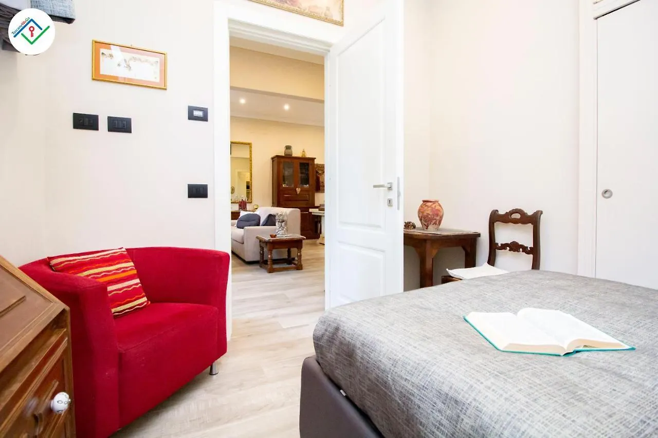 Lucca Mira Apartment